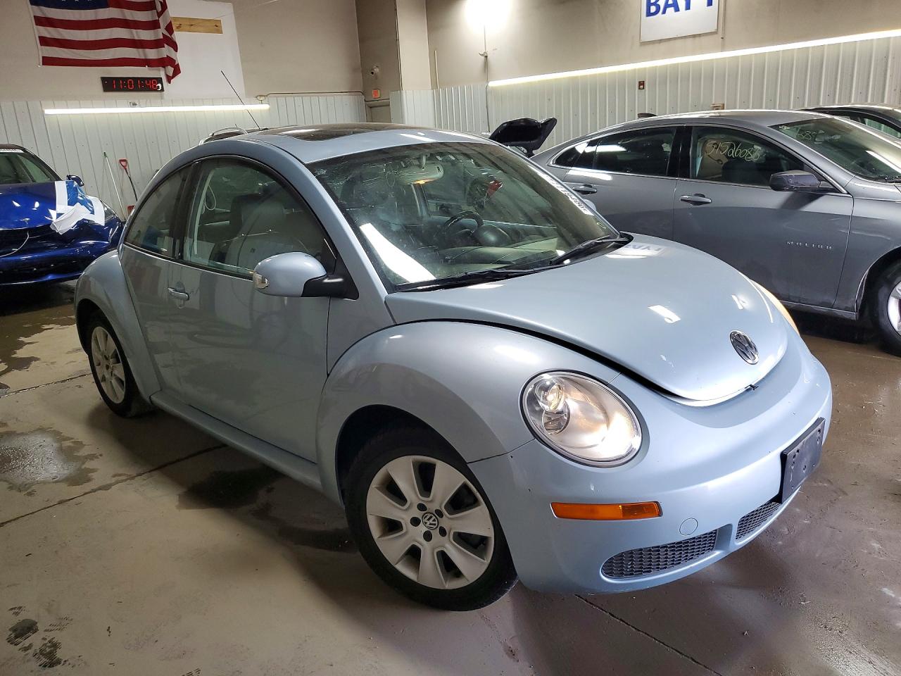 2009 VOLKSWAGEN NEW BEETLE S photo 7
