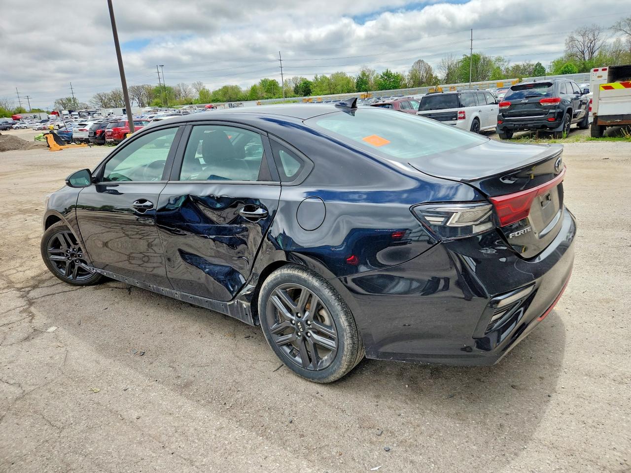2020 KIA FORTE GT LINE photo 4