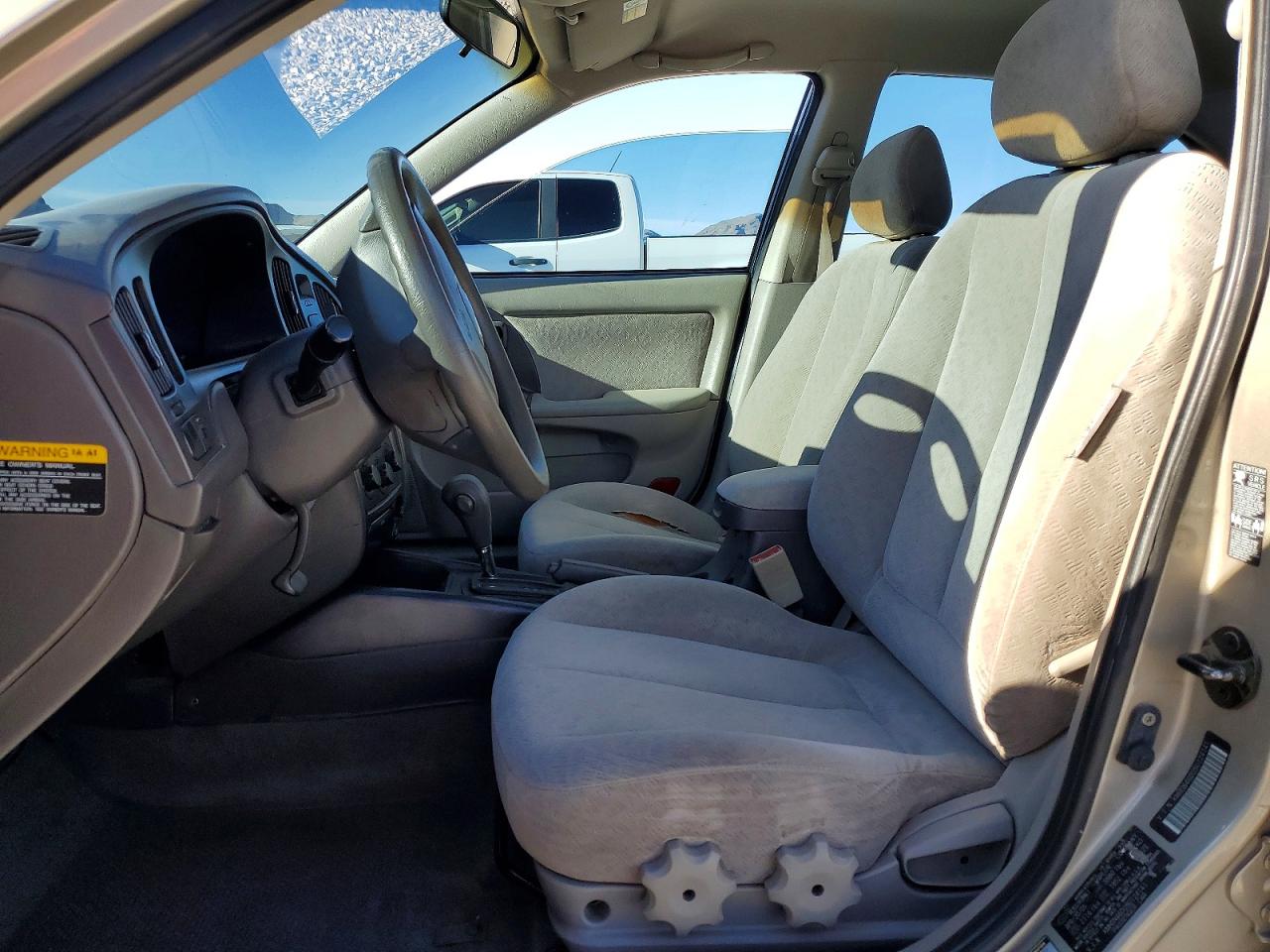 2005 HYUNDAI ELANTRA GLS photo 13