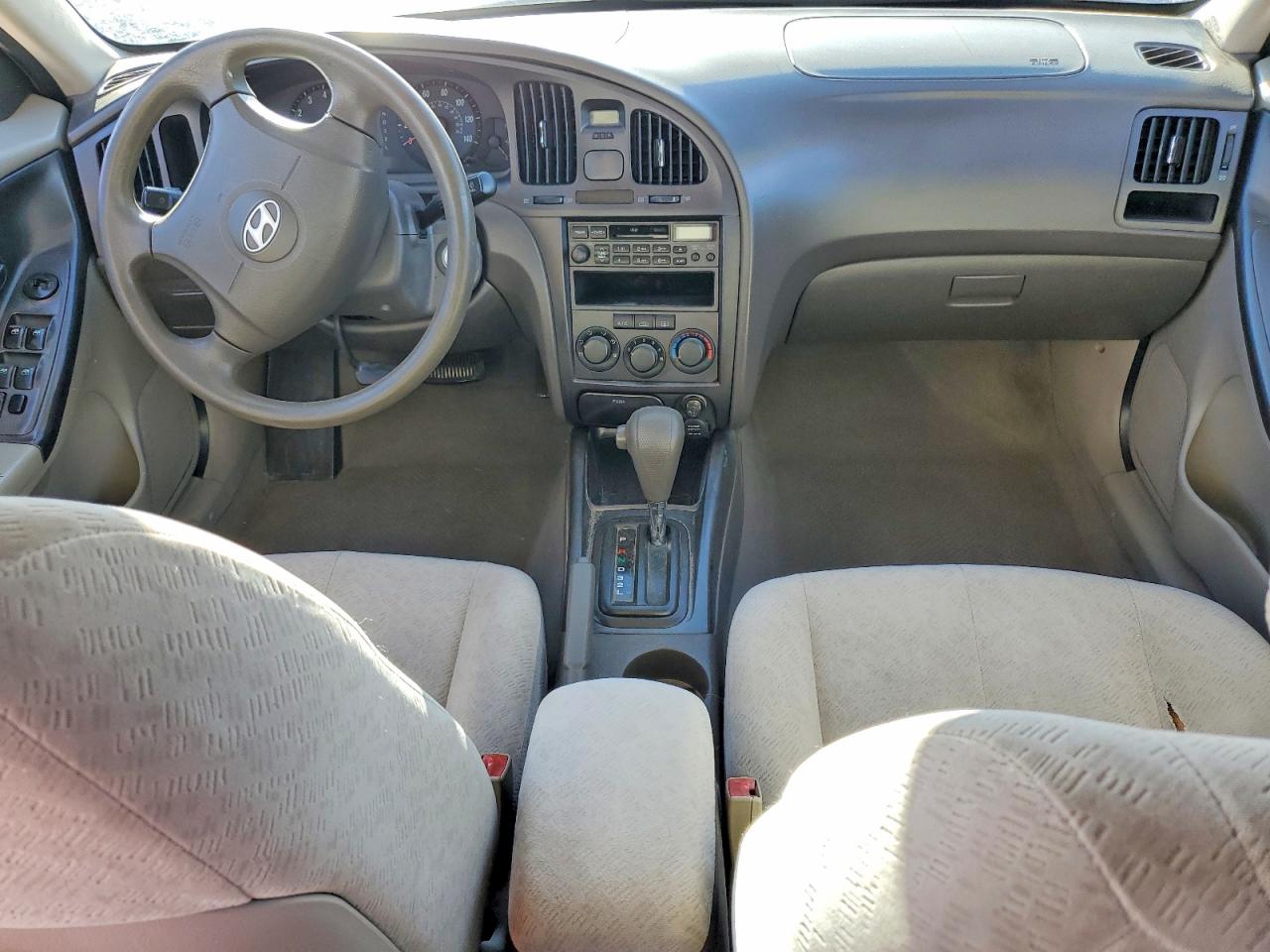 2005 HYUNDAI ELANTRA GLS photo 15