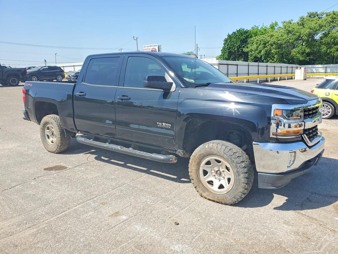 2018 CHEVROLET SILVERADO K1500 LT photo 7