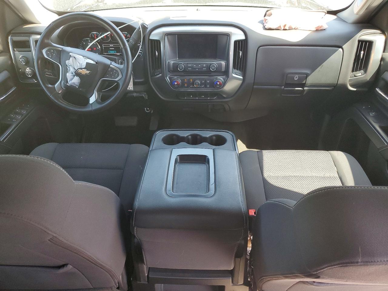 2018 CHEVROLET SILVERADO K1500 LT photo 15