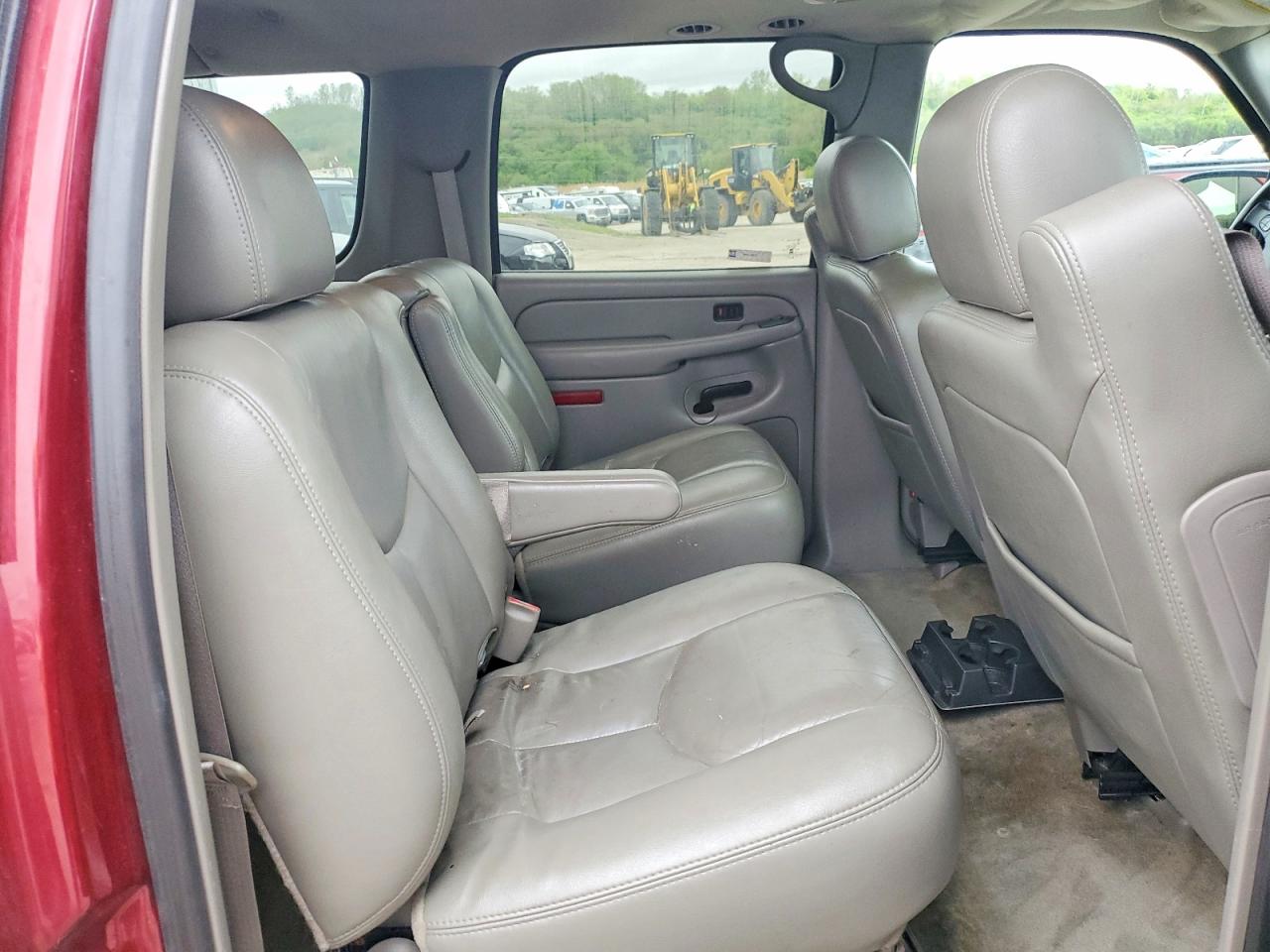 2005 CHEVROLET SUBURBAN K1500 photo 21