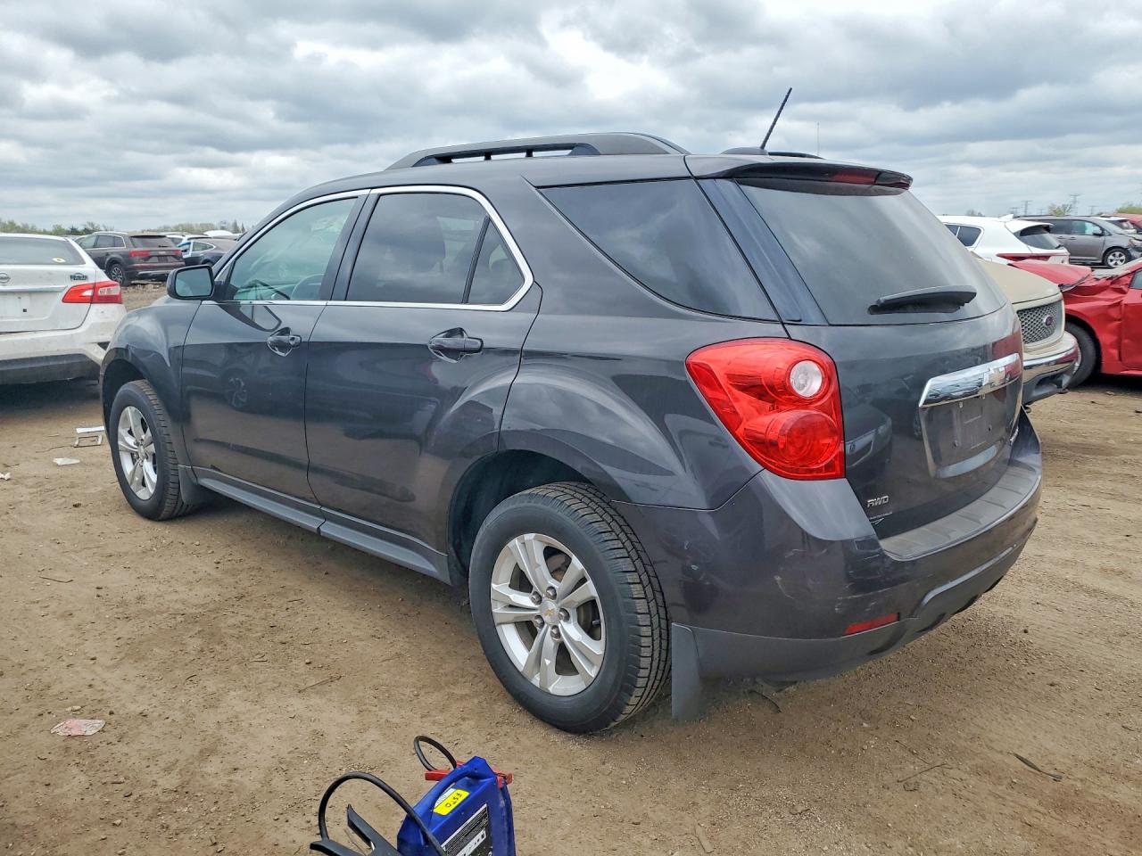 2015 CHEVROLET EQUINOX LT photo 2