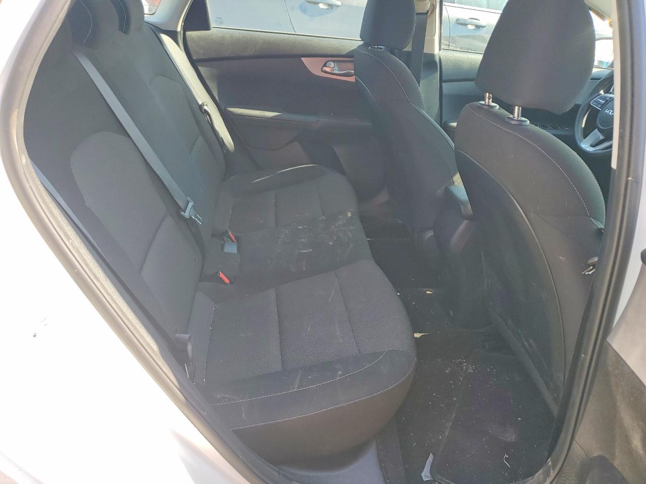 2023 KIA FORTE LX photo 28