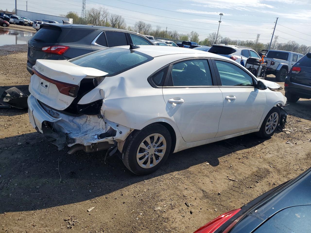 2023 KIA FORTE LX photo 7