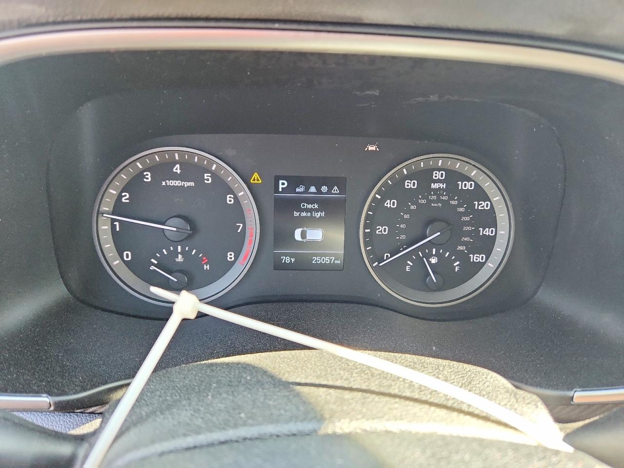 2020 HYUNDAI TUCSON SEL photo 25
