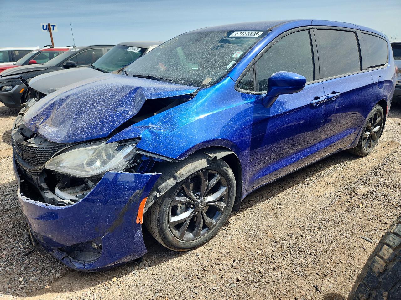 2019 CHRYSLER PACIFICA