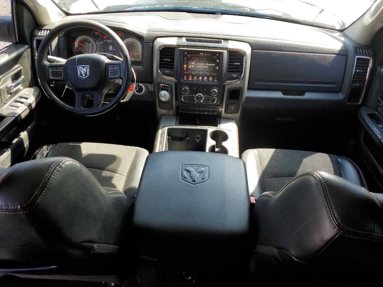 2014 RAM 1500 SPORT photo 15