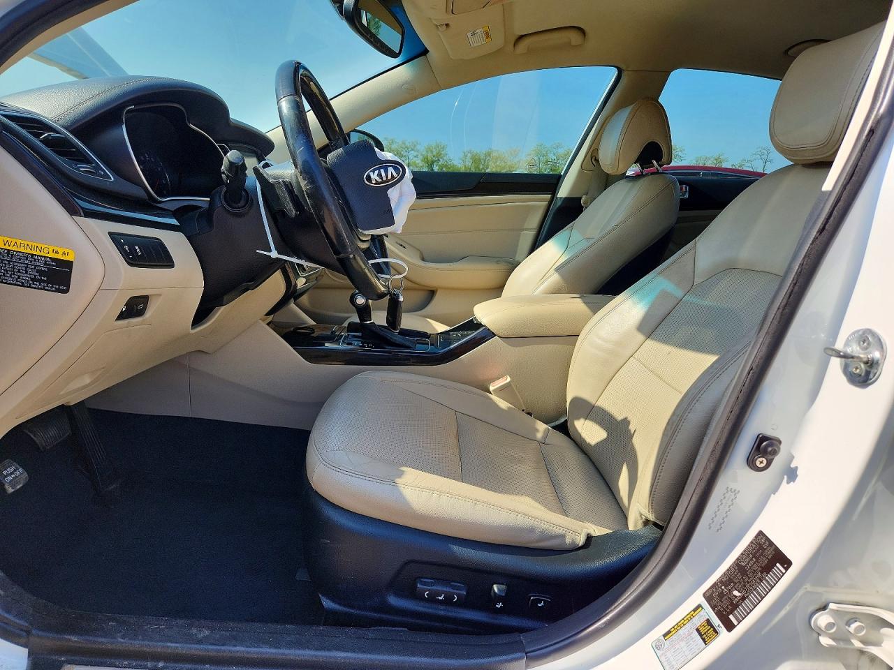2014 KIA CADENZA PREMIUM photo 19