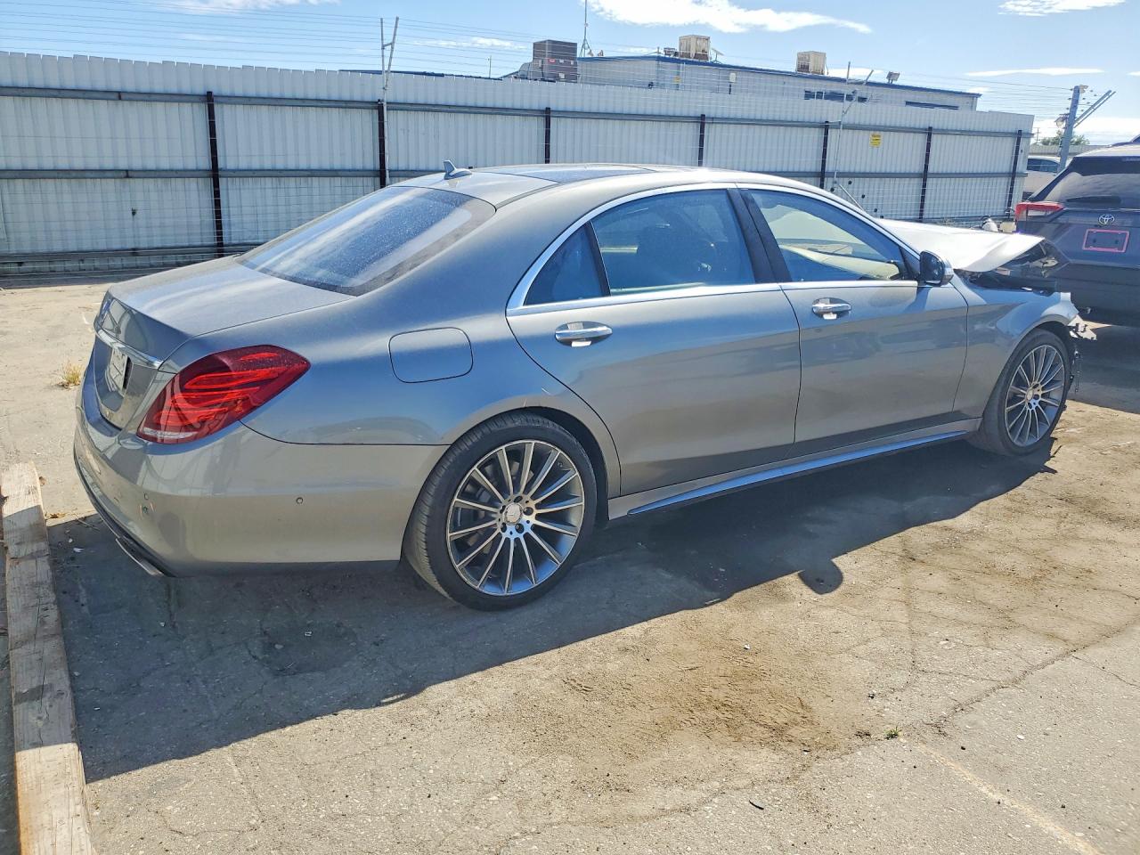 2015 MERCEDES-BENZ S 550 photo 5