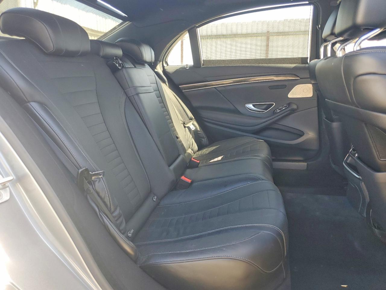 2015 MERCEDES-BENZ S 550 photo 19