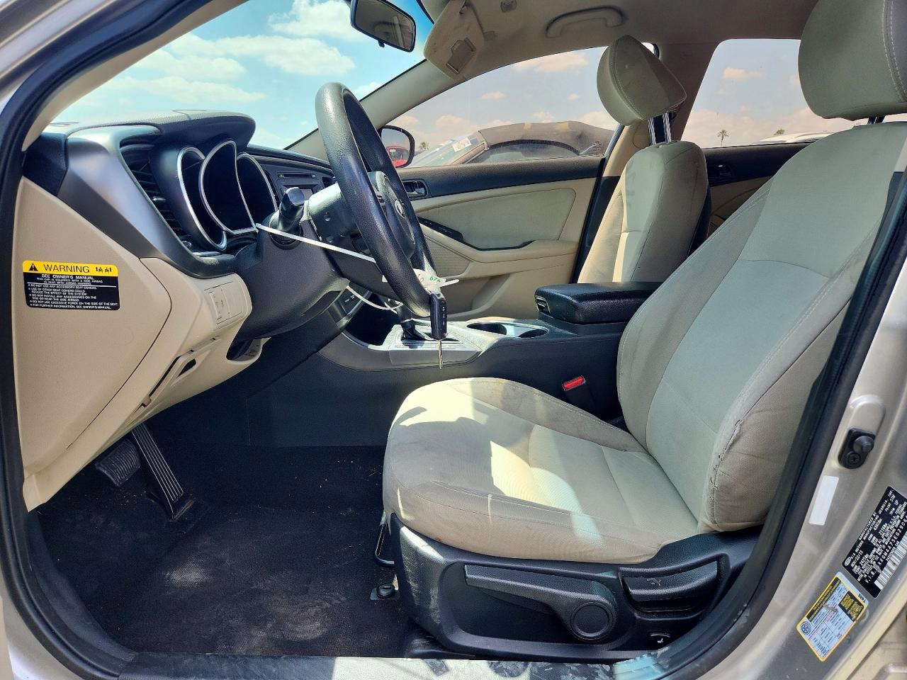 2014 KIA OPTIMA LX photo 13