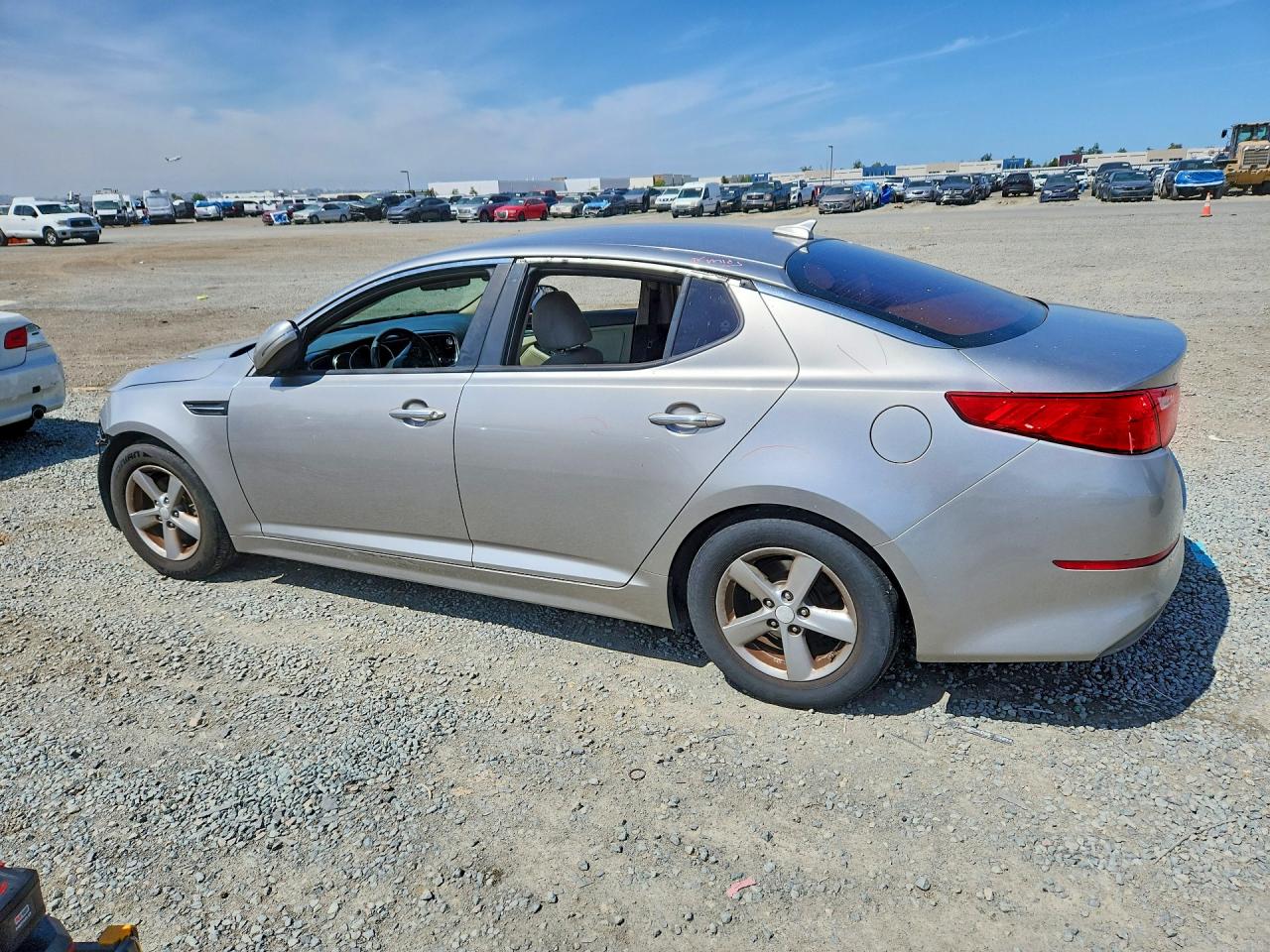 2014 KIA OPTIMA LX photo 3