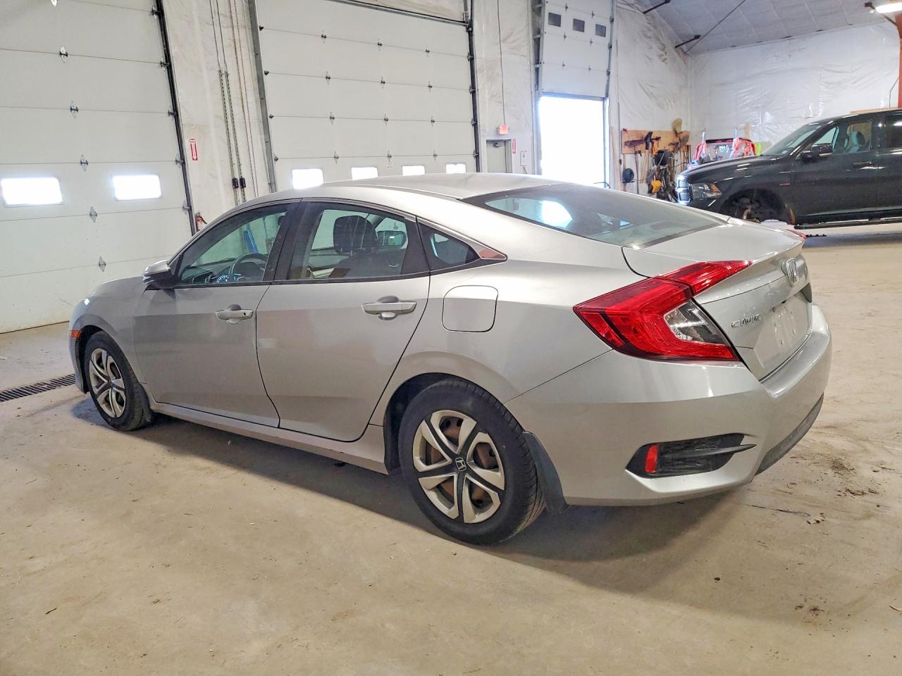 2016 HONDA CIVIC LX photo 3