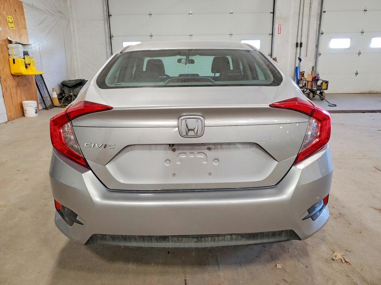 2016 HONDA CIVIC LX photo 11