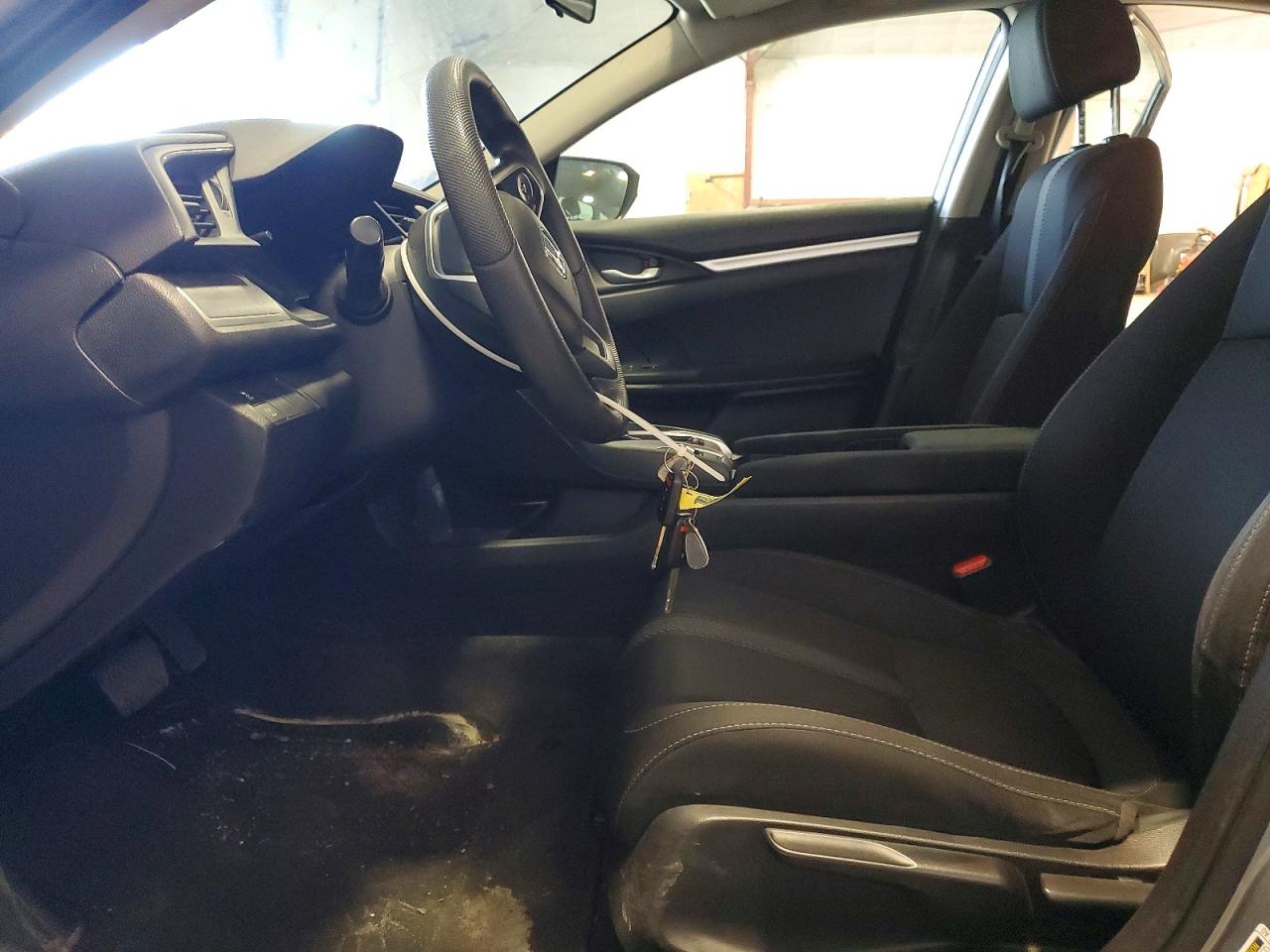 2016 HONDA CIVIC LX photo 13