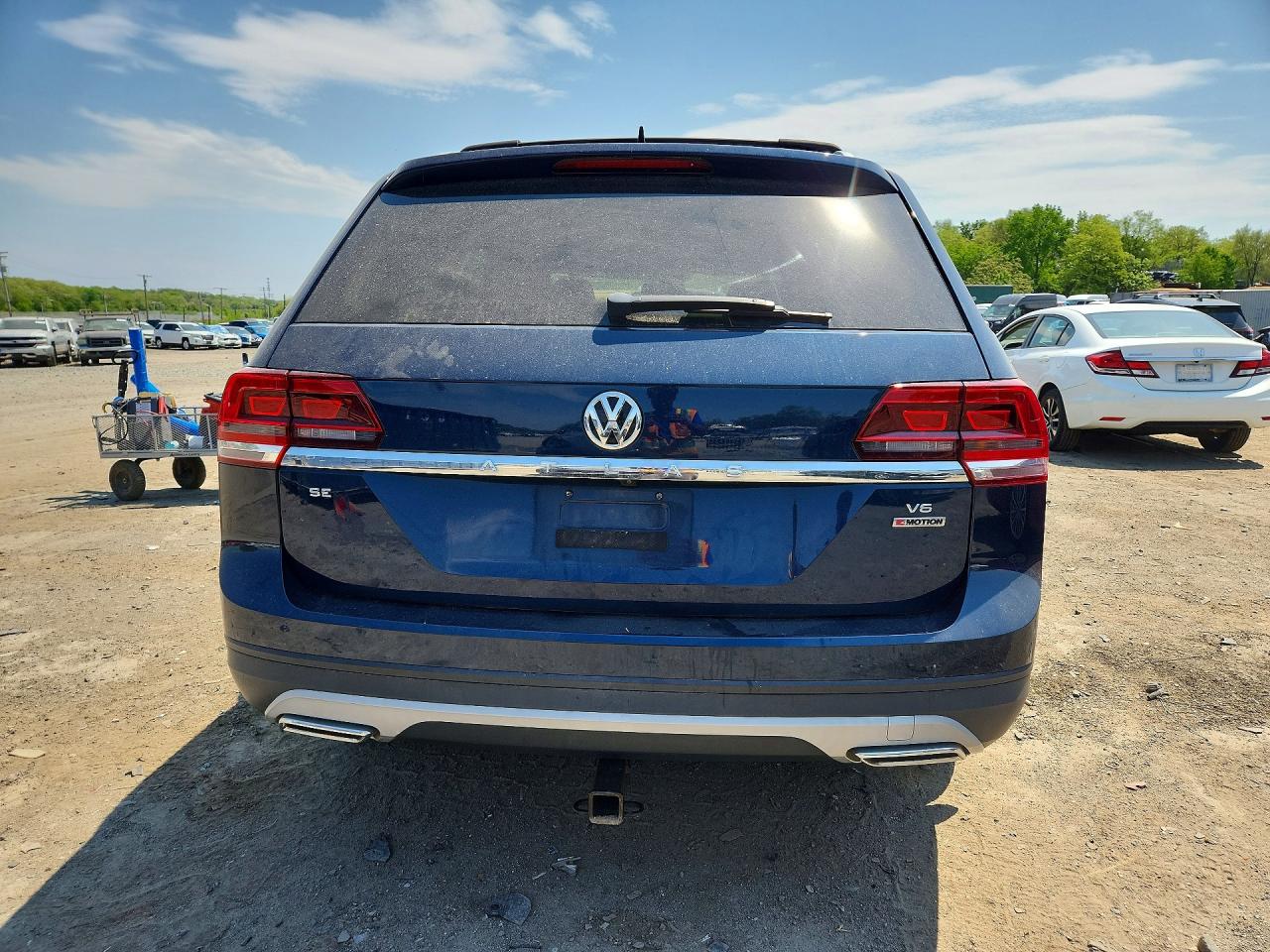 2018 VOLKSWAGEN ATLAS SE photo 11