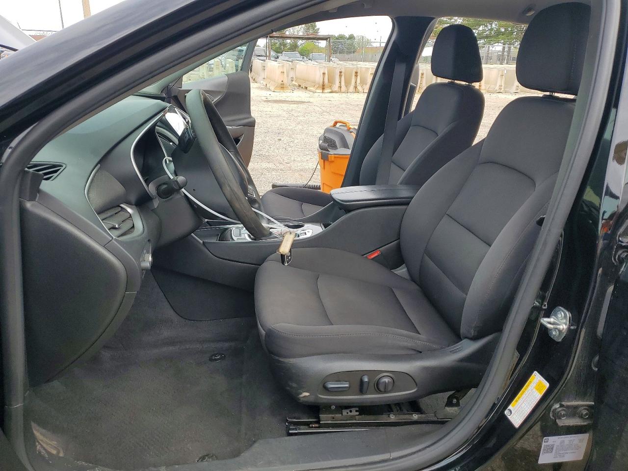 2022 CHEVROLET MALIBU LT photo 13