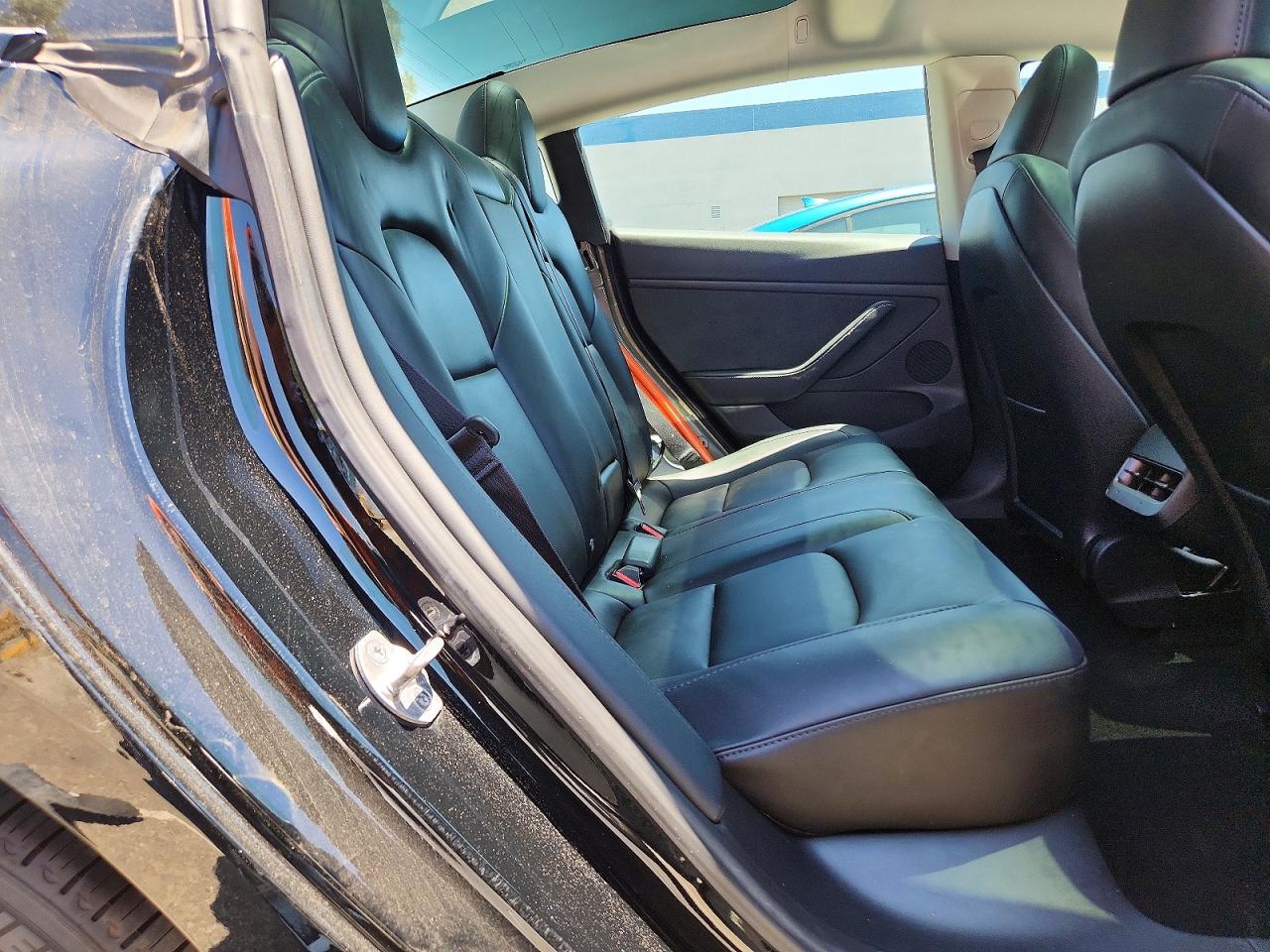 2023 TESLA MODEL 3 photo 10