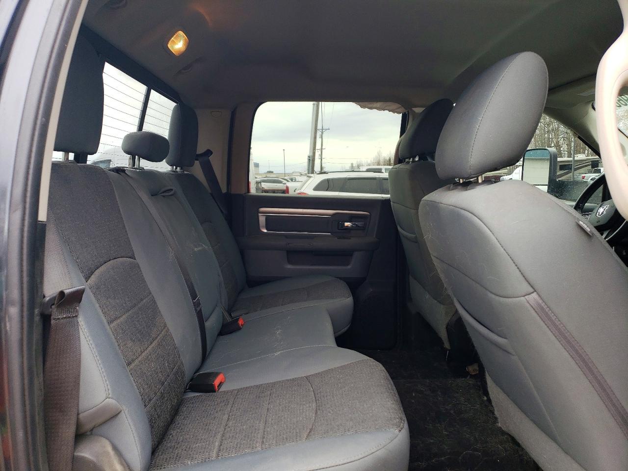 2016 RAM 2500 SLT photo 19