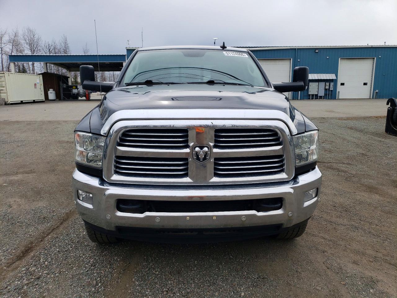 2016 RAM 2500 SLT photo 9