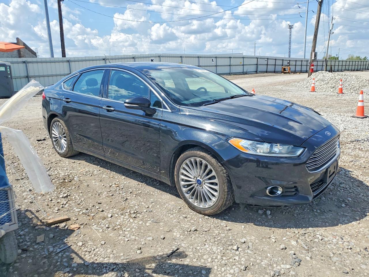 2015 FORD FUSION TITANIUM photo 4