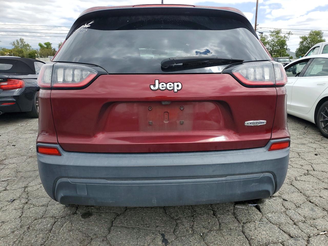 2019 JEEP CHEROKEE LATITUDE photo 16