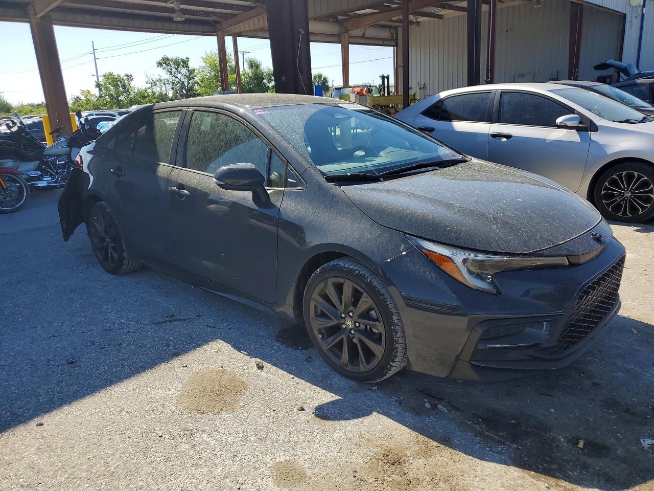 2023 TOYOTA COROLLA SE photo 10
