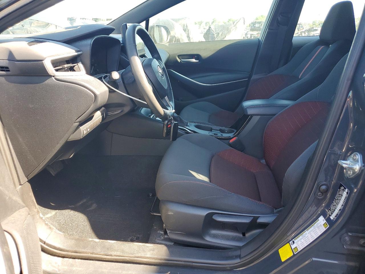 2023 TOYOTA COROLLA SE photo 19
