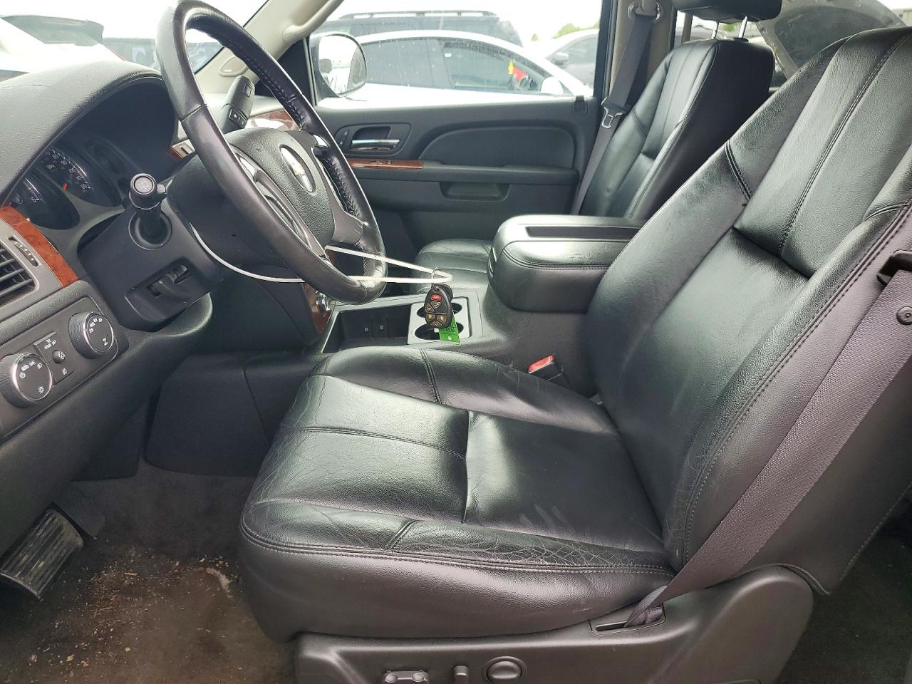 2011 CHEVROLET TAHOE K1500 LT photo 19