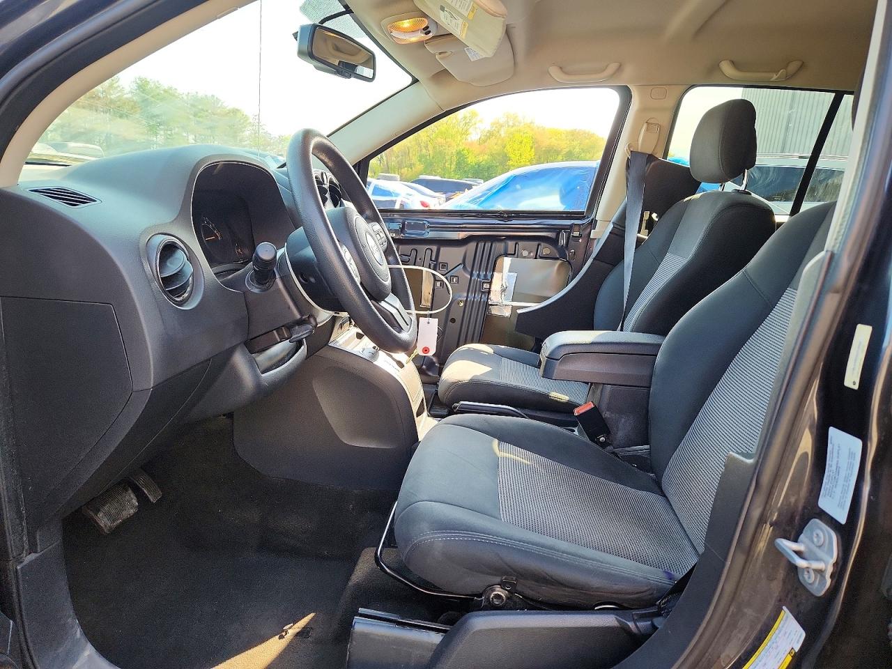 2016 JEEP COMPASS SPORT photo 13