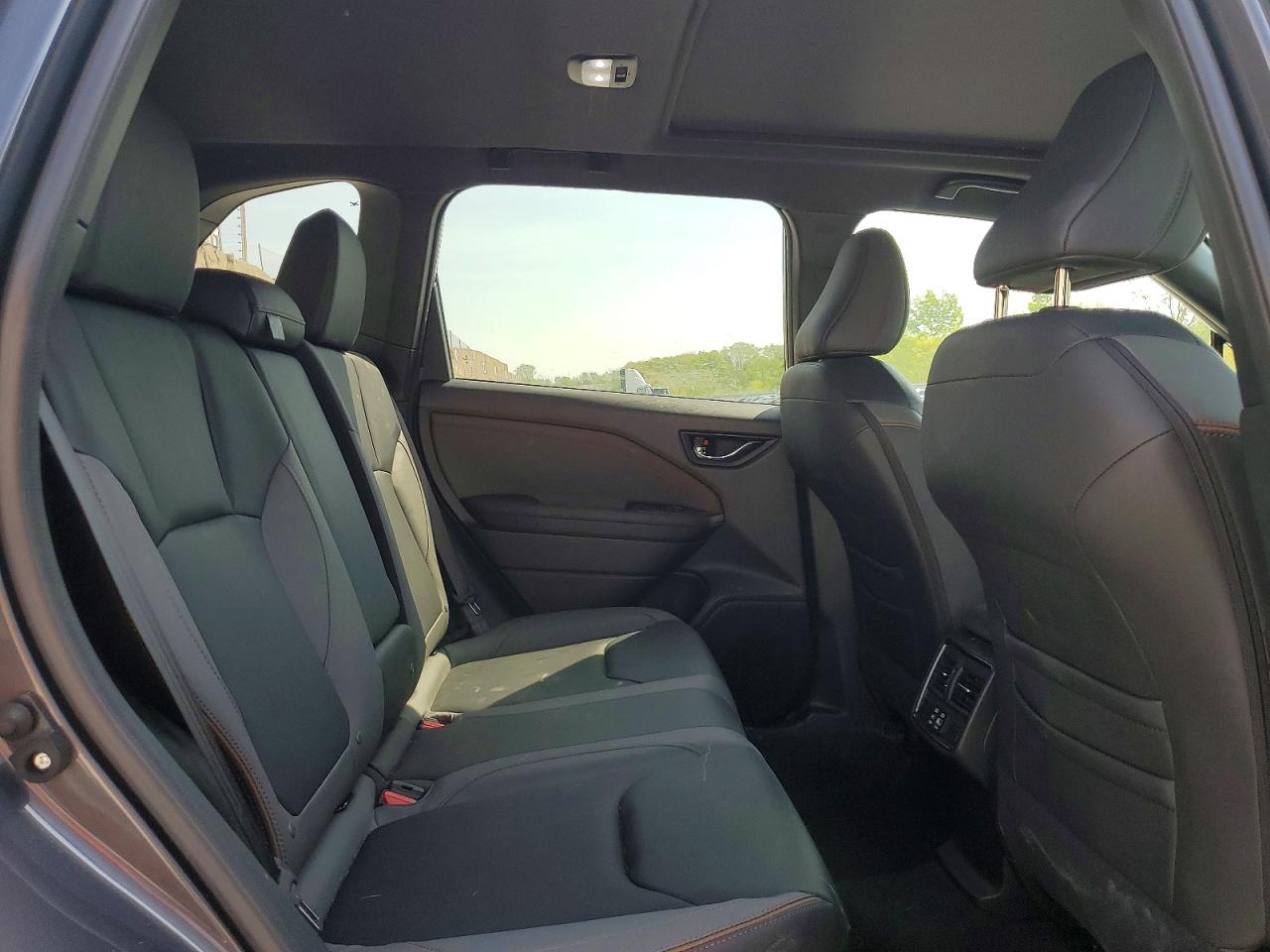 2025 SUBARU FORESTER SPORT photo 31