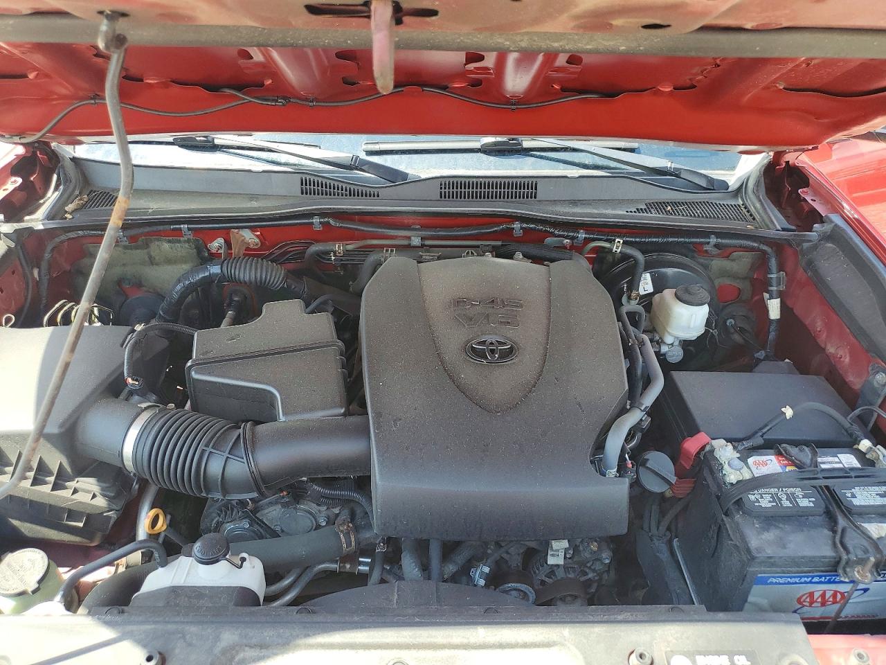 2019 TOYOTA TACOMA SR5 V6 photo 31