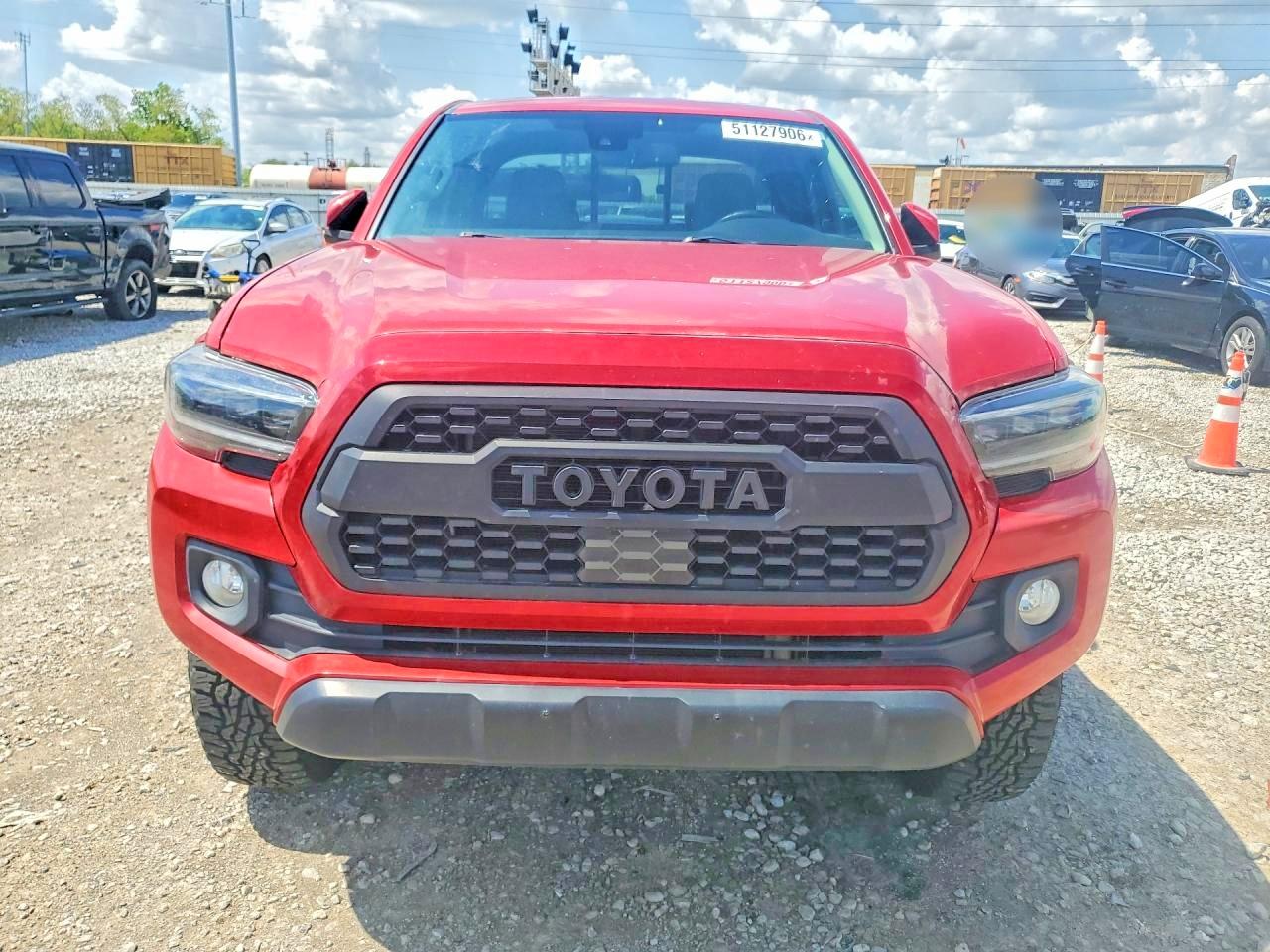 2019 TOYOTA TACOMA SR5 V6 photo 13
