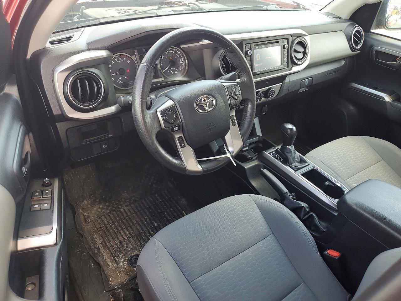 2019 TOYOTA TACOMA SR5 V6 photo 22