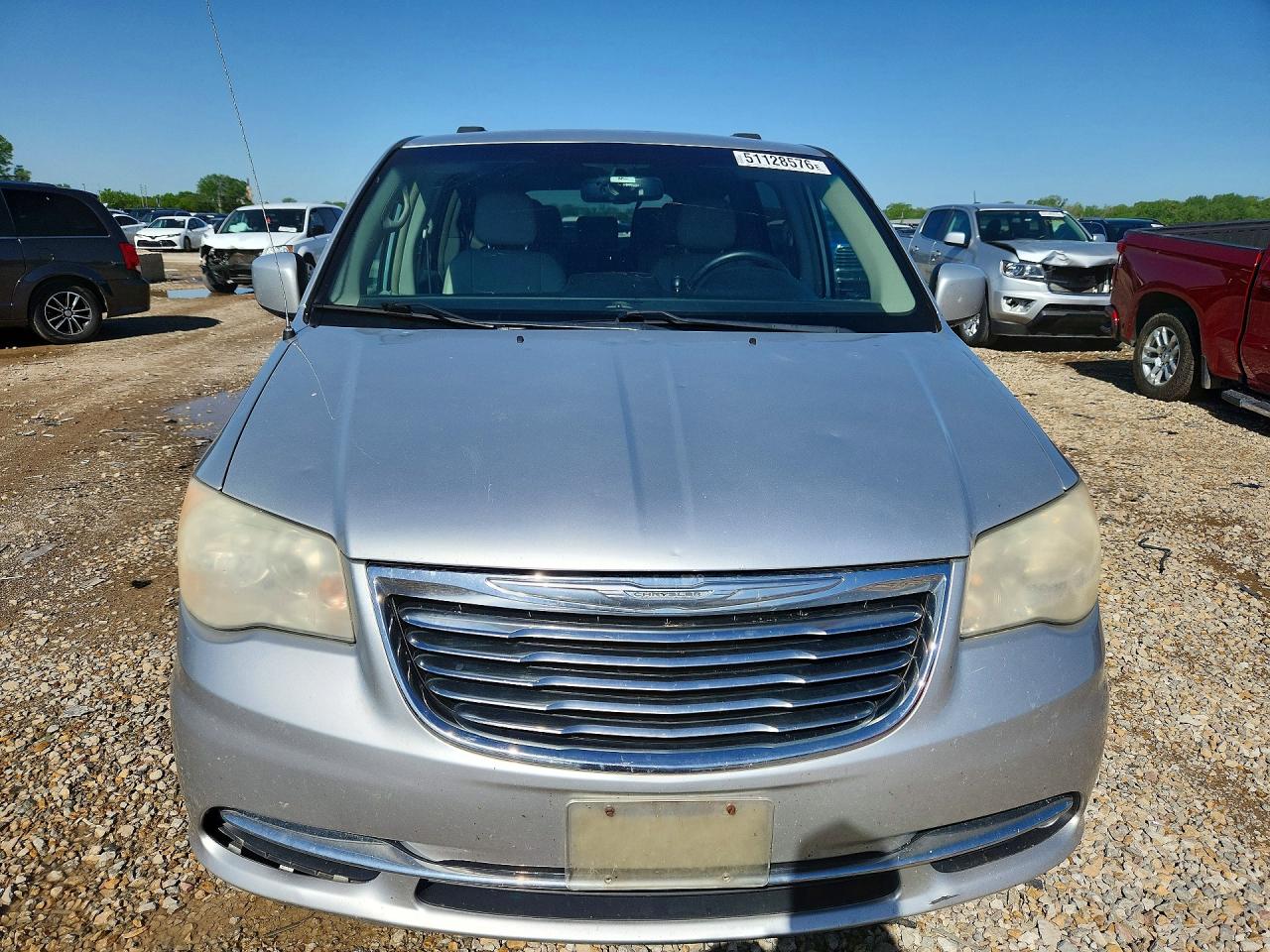 2012 CHRYSLER TOWN & COUNTRY TOURING photo 9