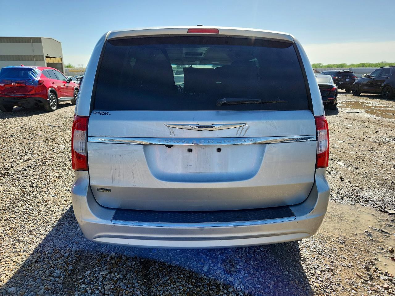 2012 CHRYSLER TOWN & COUNTRY TOURING photo 11