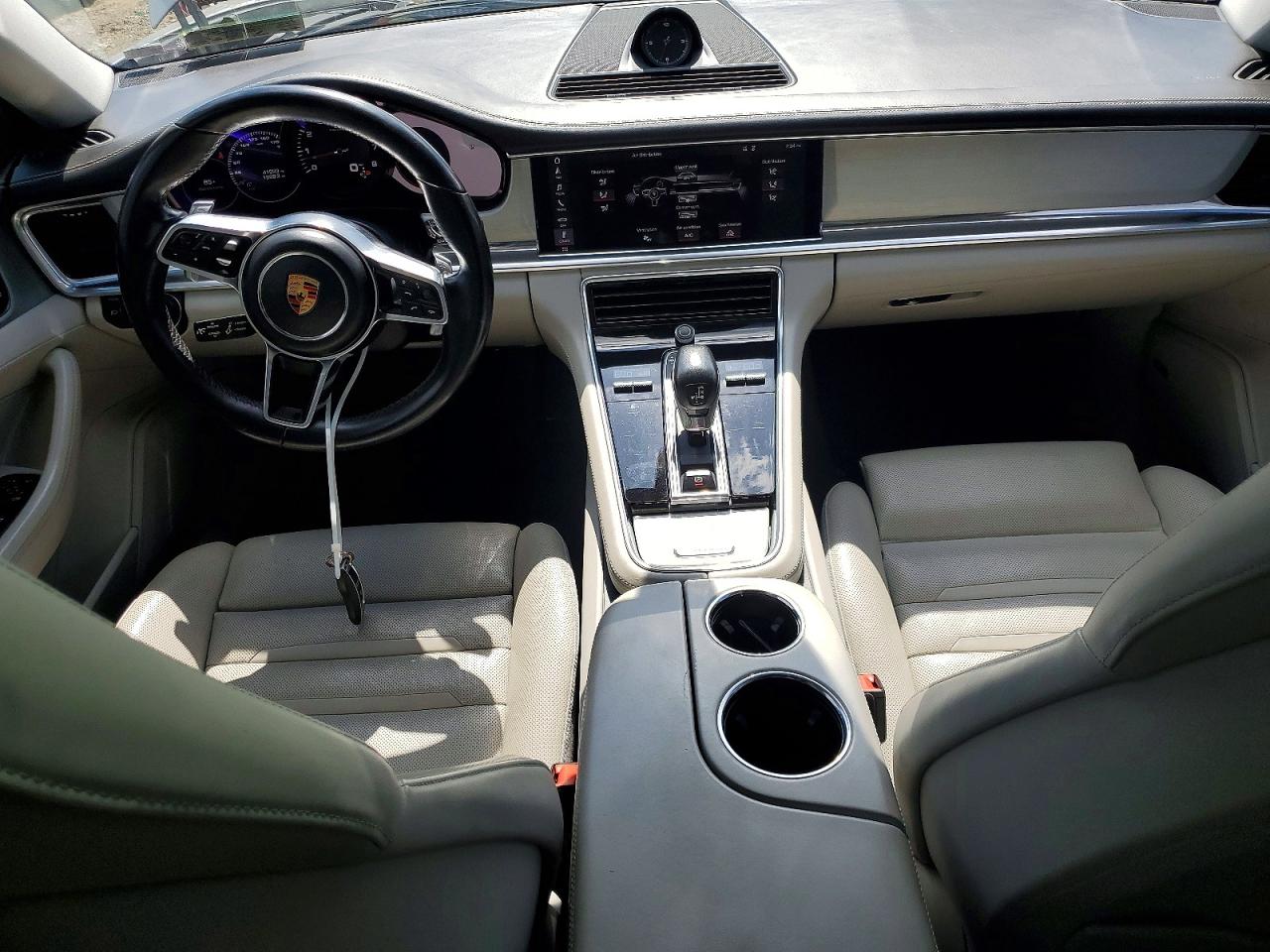 2018 PORSCHE PANAMERA 4 SPORT TURISMO photo 22