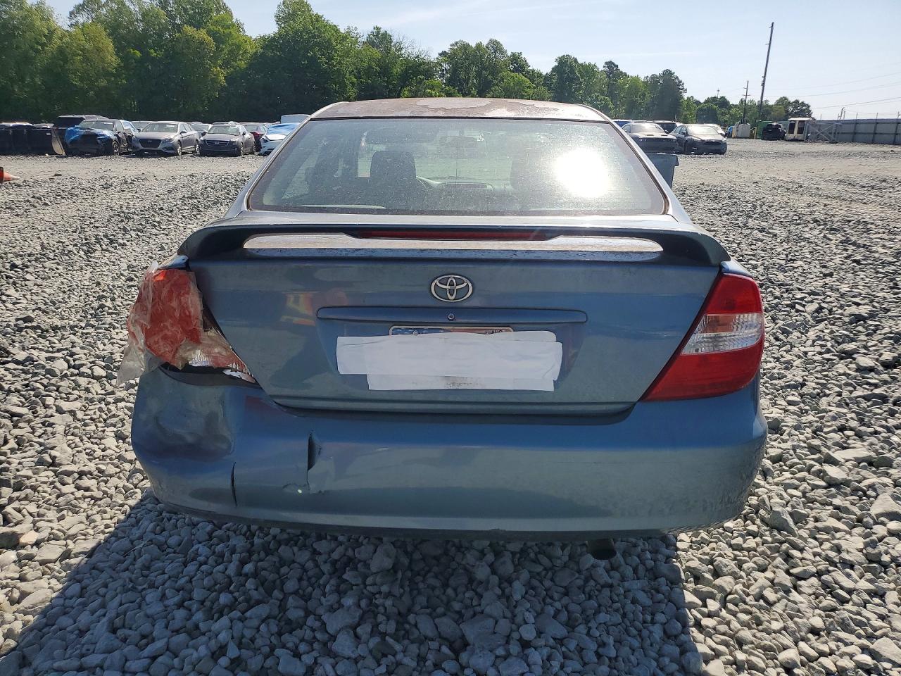 2002 TOYOTA CAMRY SE V6 photo 11
