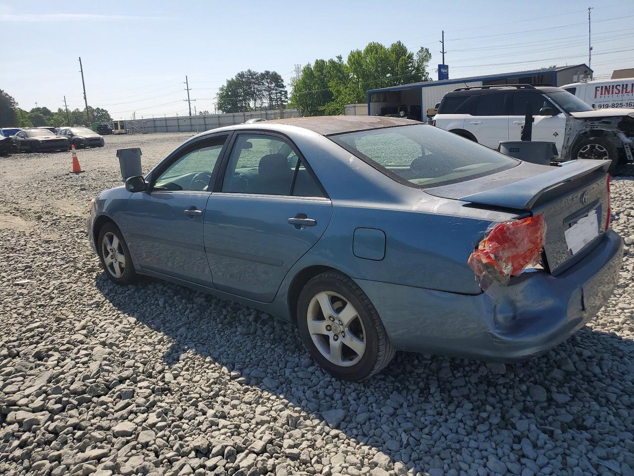 2002 TOYOTA CAMRY SE V6 photo 3