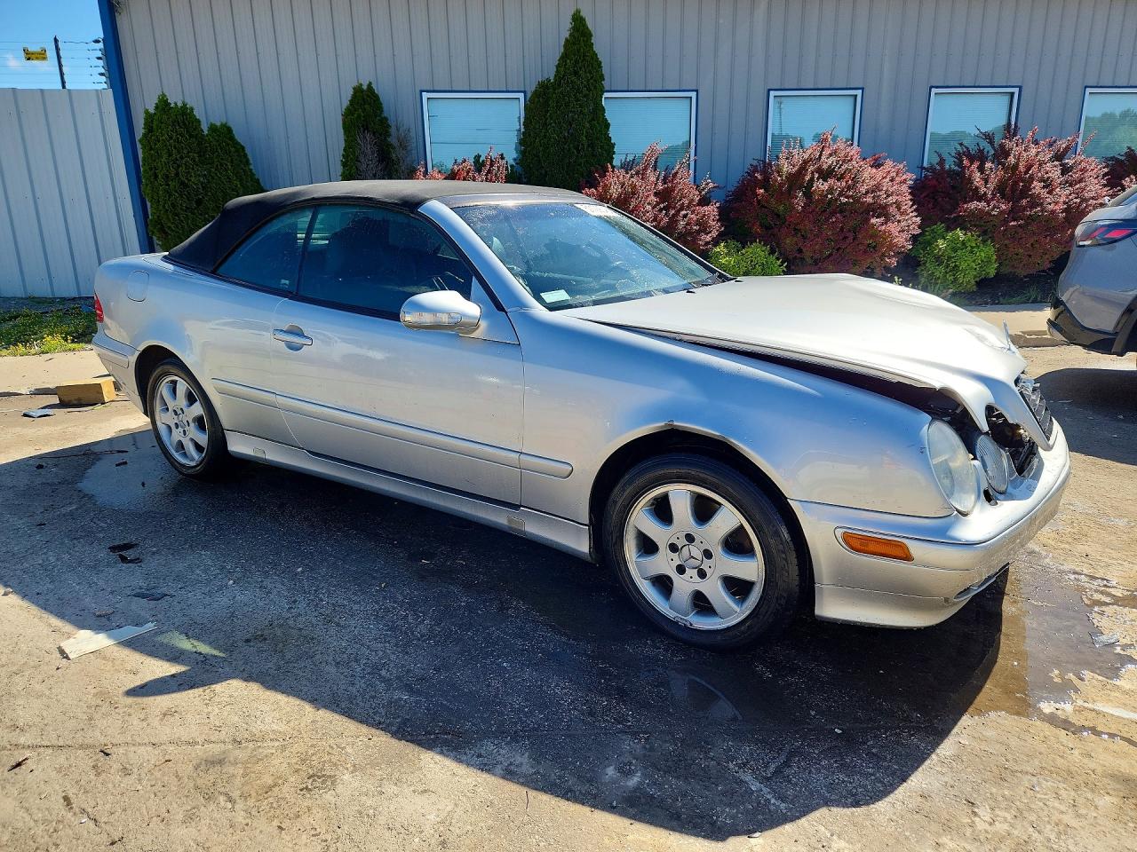 2001 MERCEDES-BENZ CLK 320 photo 7