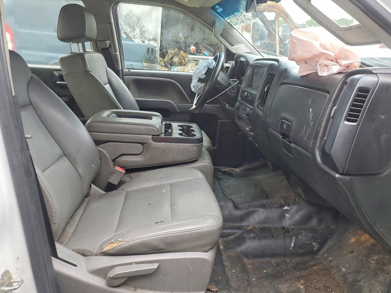 2017 CHEVROLET SILVERADO C3500 photo 19