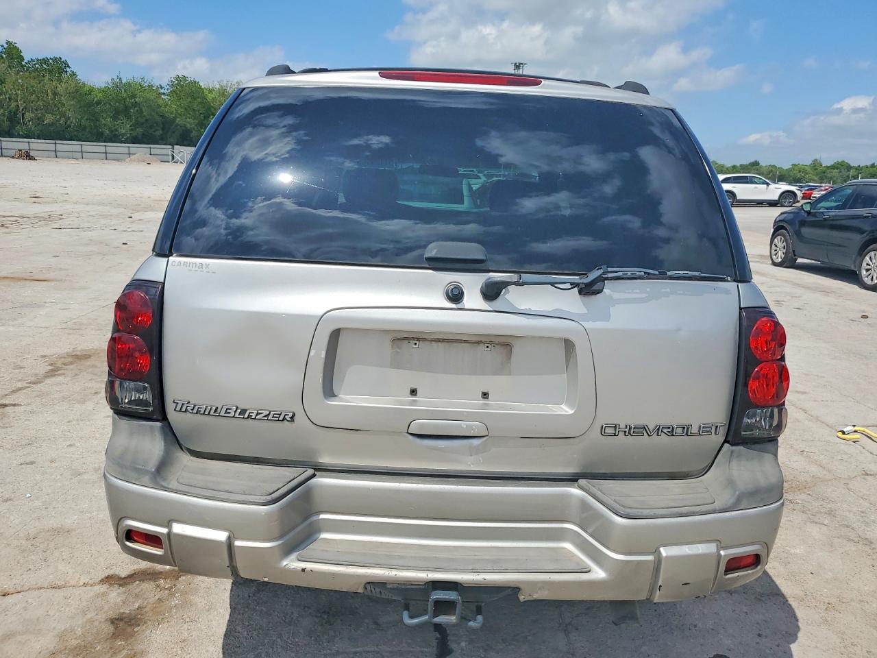 2004 CHEVROLET TRAILBLAZER LS photo 6