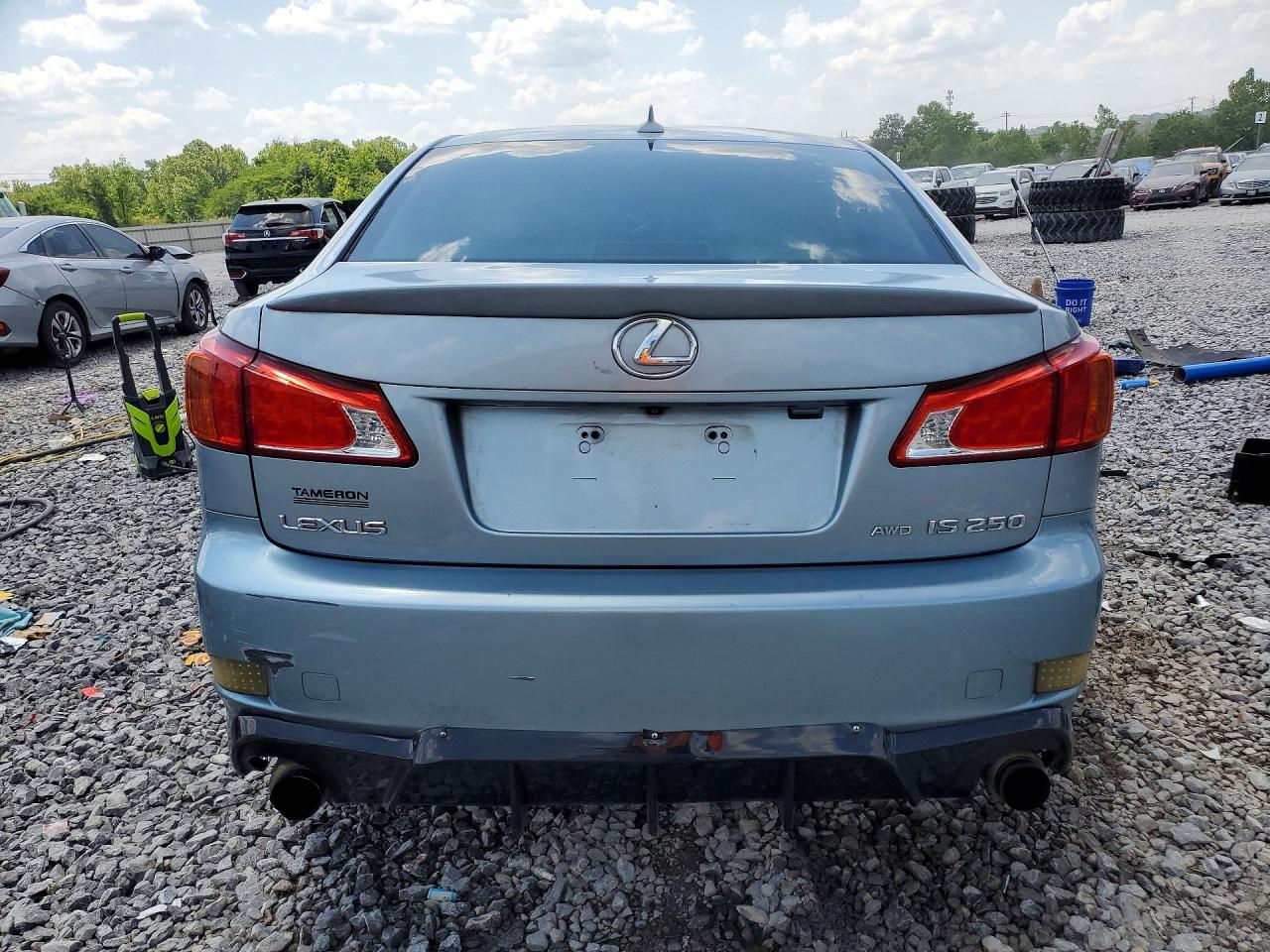 2010 LEXUS IS 250 photo 6