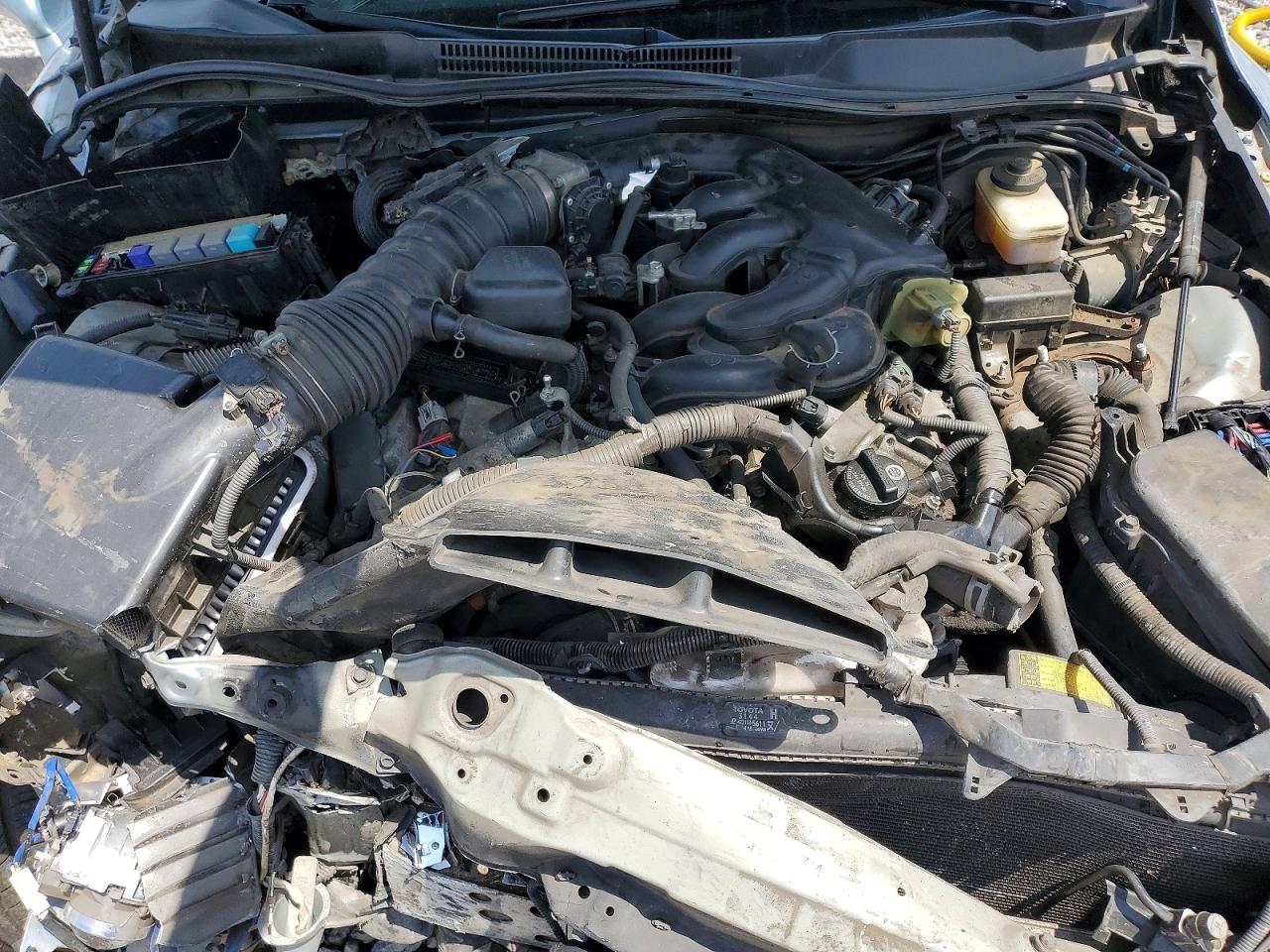 2010 LEXUS IS 250 photo 11