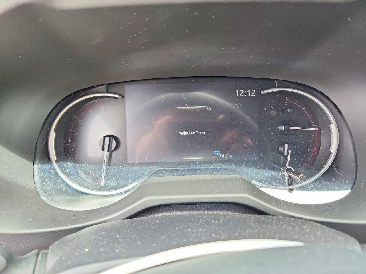 2024 TOYOTA RAV4 XLE PREMIUM photo 17