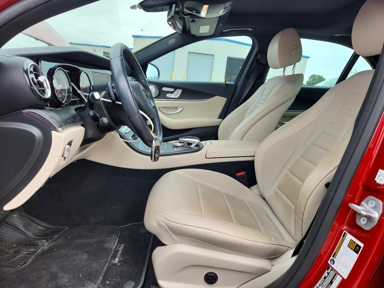 2018 MERCEDES-BENZ E 300 4MATIC photo 19