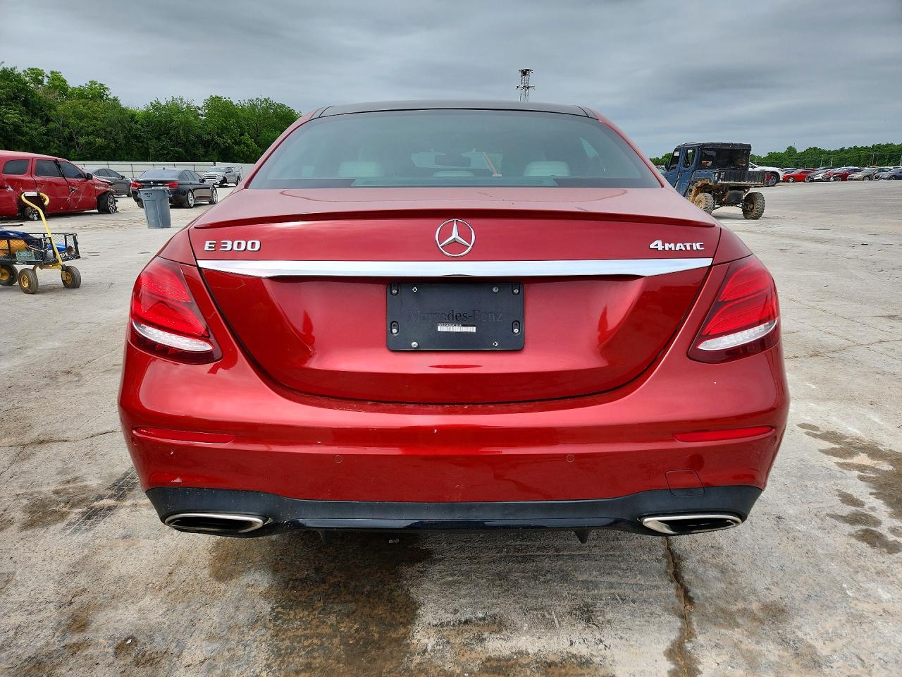 2018 MERCEDES-BENZ E 300 4MATIC photo 16