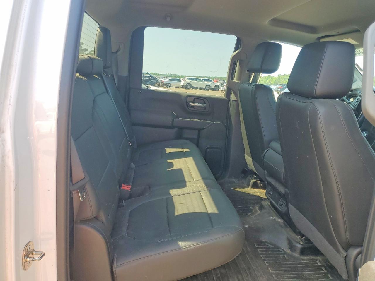 2020 CHEVROLET SILVERADO C2500 HEAVY DUTY photo 28